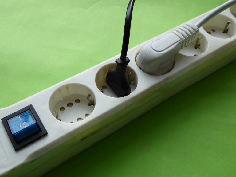Antrag zum Haushalt: Stromcheck in finanziell schwachen Haushalten